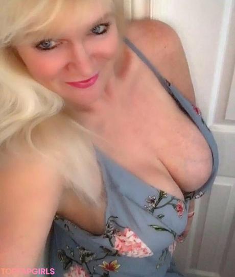 Sandie nude leaked OnlyFans photo #41