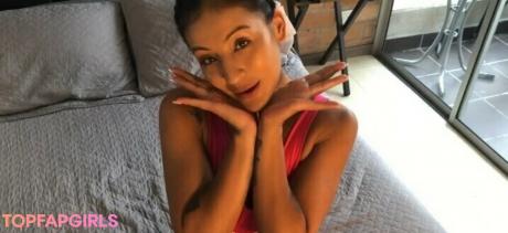 Milenasky nude leaked OnlyFans photo #14