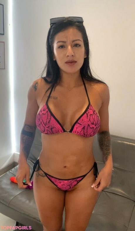 Milenasky nude leaked OnlyFans photo #40