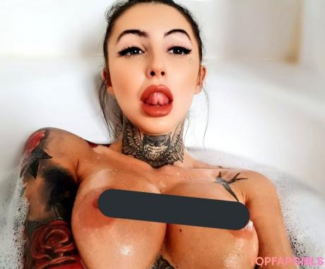 Hollie nude leaked OnlyFans photo #333