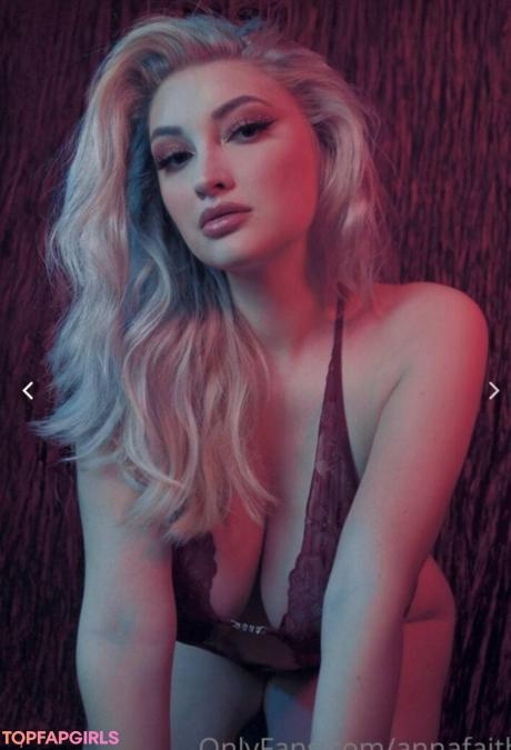 Anna nude leaked OnlyFans photo #17
