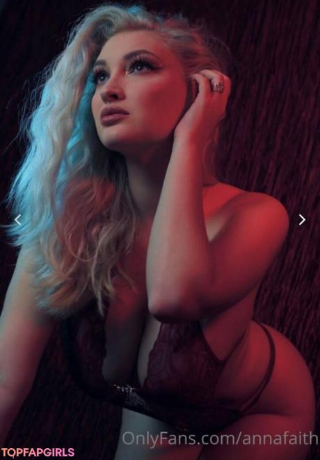Anna nude leaked OnlyFans photo #18