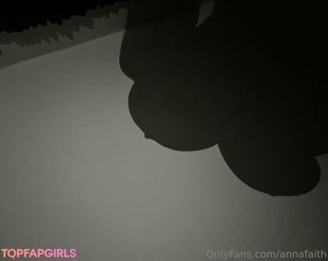 Anna nude leaked OnlyFans photo #28