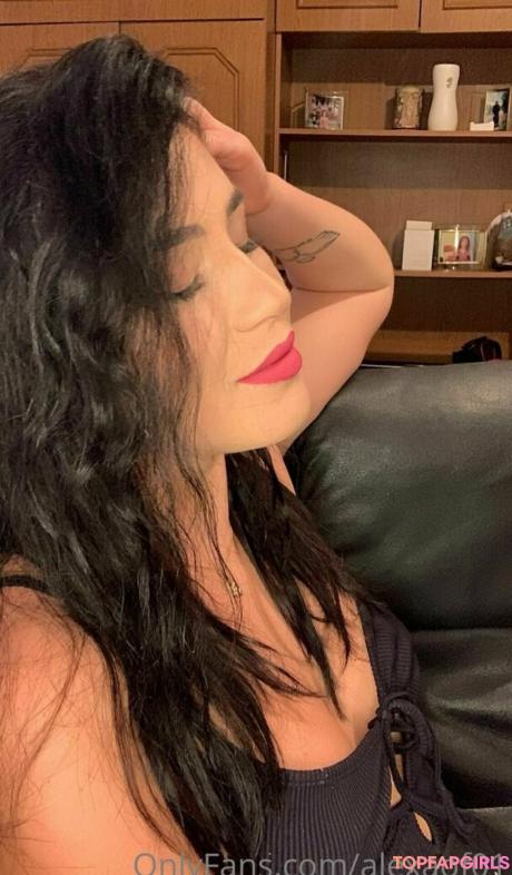 Alexaof01 nude leaked OnlyFans photo #8