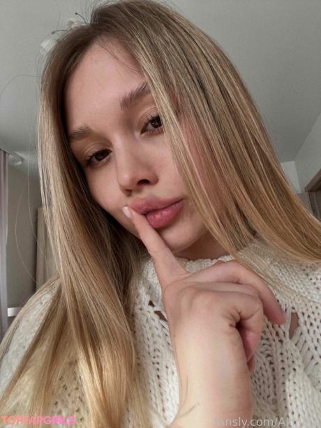 Allinika nude leaked OnlyFans photo #25