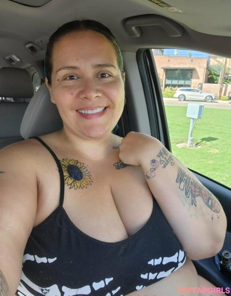 Thickmadaamfree nude leaked OnlyFans photo #128