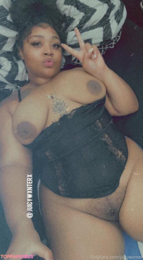 Juicywxnter nude leaked OnlyFans photo #39