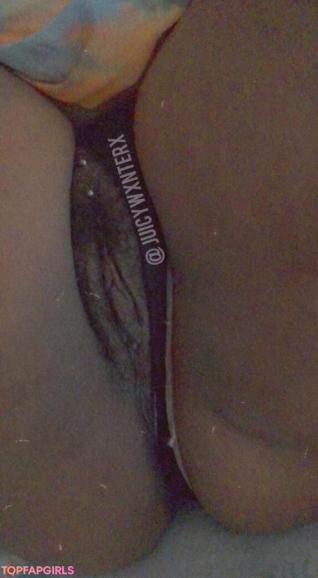 Juicywxnter nude leaked OnlyFans photo #49