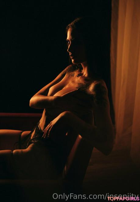 Inseniity nude leaked OnlyFans photo #8