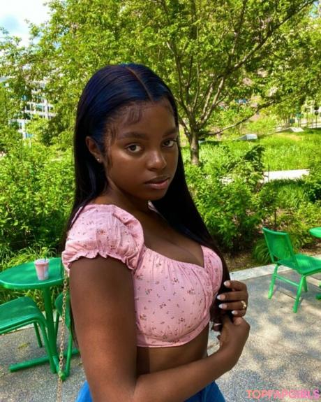 Niyanee nude leaked OnlyFans photo #2