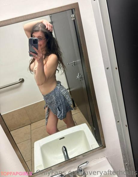 Averyafterhours nude leaked OnlyFans photo #338