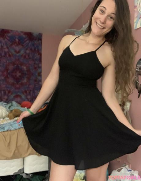 Averyafterhours nude leaked OnlyFans photo #38