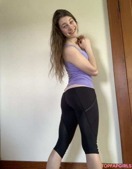 Averyafterhours nude leaked OnlyFans photo #55