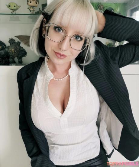 Methvespertine nude leaked OnlyFans photo #8