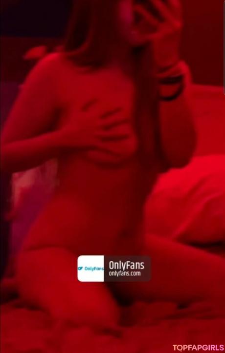 Selenaanne nude leaked OnlyFans photo #3