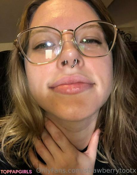 Strawberrytootx nude leaked OnlyFans photo #56