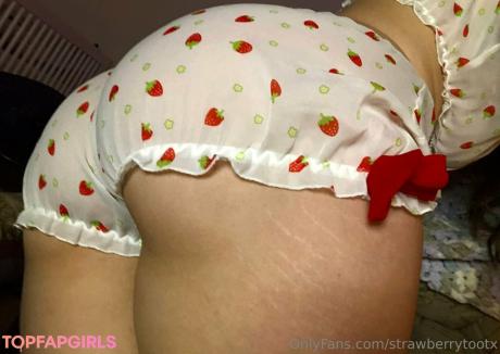 Strawberrytootx nude leaked OnlyFans photo #63