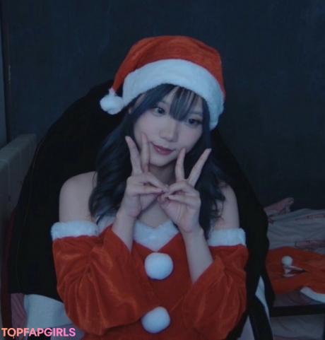 Spicyuuu nude leaked OnlyFans photo #6