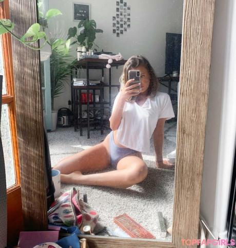 HannaH nude leaked OnlyFans photo #182