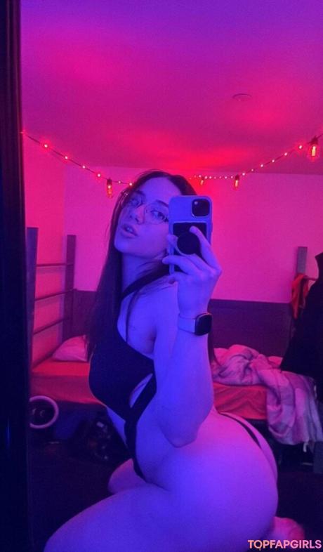 Sophiemoo69 nude leaked OnlyFans photo #17