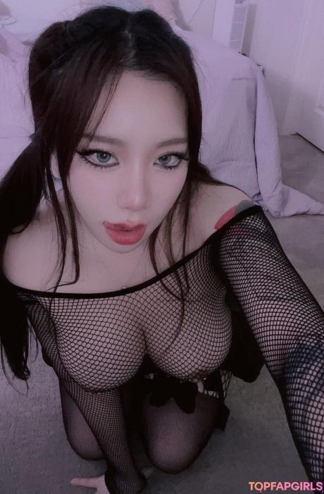 Vandalbunnie nude leaked OnlyFans photo #21