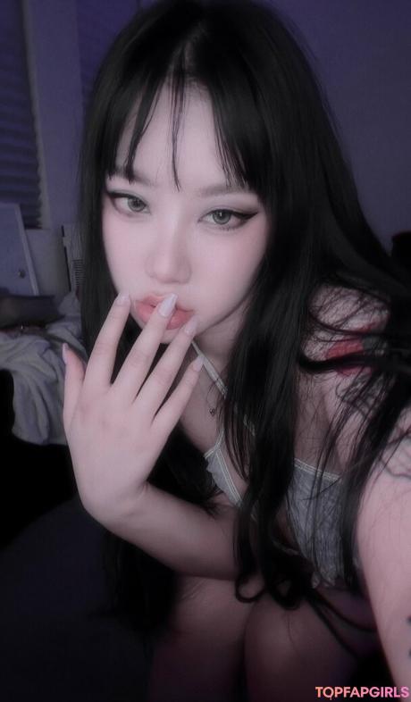 Vandalbunnie nude leaked OnlyFans photo #297