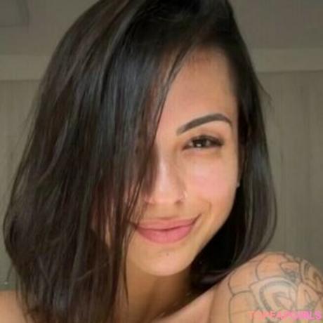 Karoline nude leaked OnlyFans photo #2