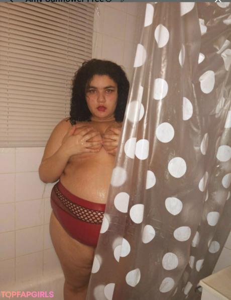 Melo4free nude leaked OnlyFans photo #9