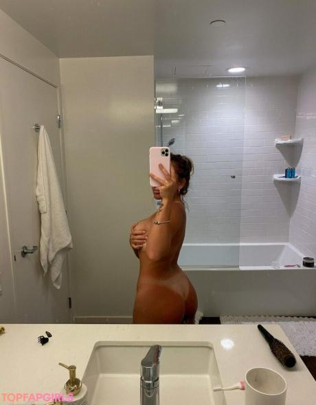 Rachel nude leaked OnlyFans photo #19