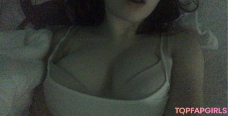 Gutsluvr nude leaked OnlyFans photo #7