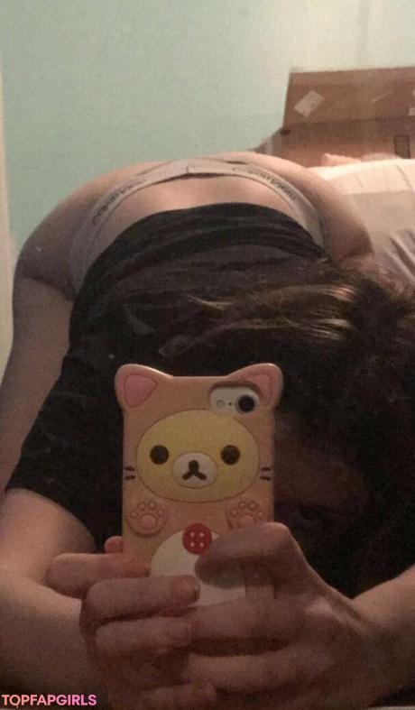Gutsluvr nude leaked OnlyFans photo #8