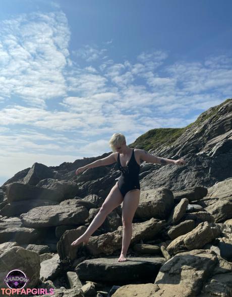 Egirlshadowx nude leaked OnlyFans photo #78