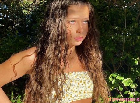 Aspen nude leaked OnlyFans photo #11