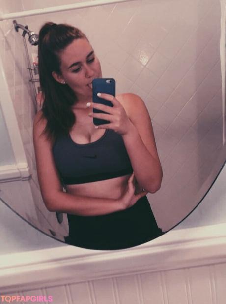 Hannah nude leaked OnlyFans photo #12