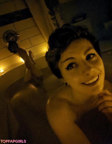 Little.miss.kiro nude leaked OnlyFans photo #33