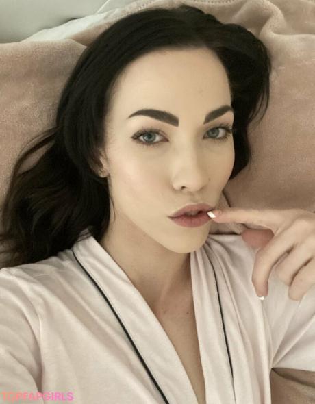 Dianagracex nude leaked OnlyFans photo #1