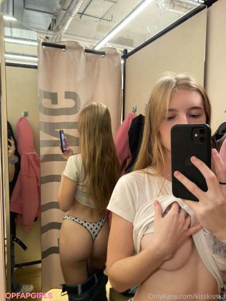 Alena nude leaked OnlyFans photo #6