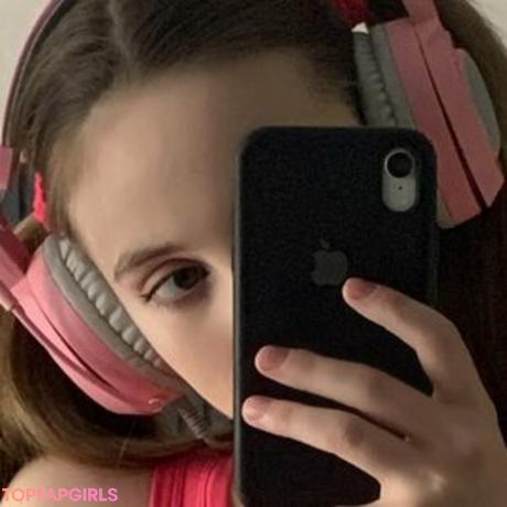 Anny nude leaked OnlyFans photo #11