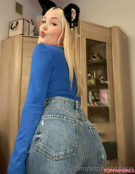 Sophiebbface nude leaked OnlyFans photo #41