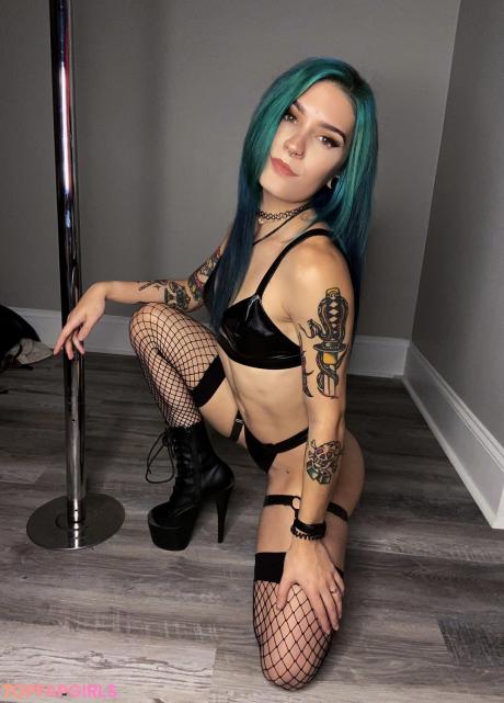 Raven nude leaked OnlyFans photo #7