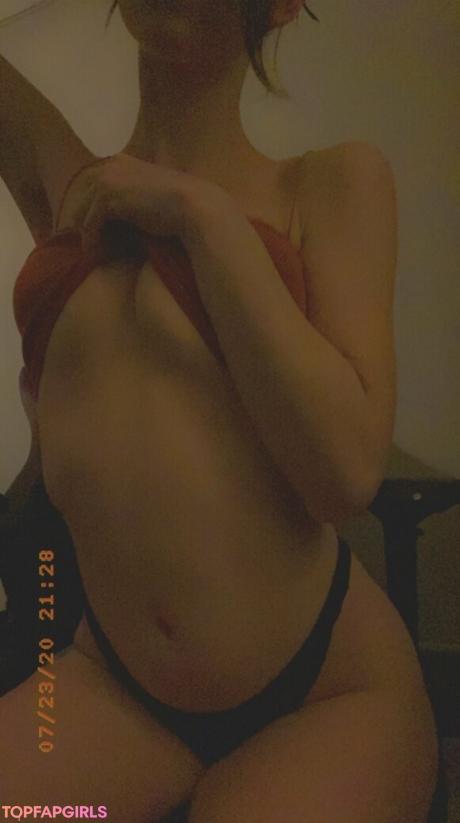 Daniiixtxo nude leaked OnlyFans photo #7