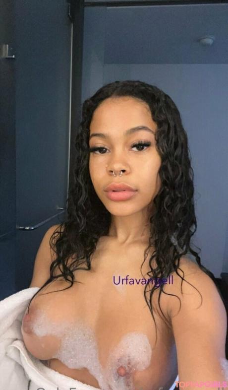 Urfavangell nude leaked OnlyFans photo #223