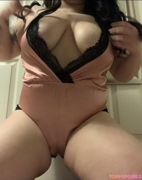 Alexaquinn21 nude leaked OnlyFans photo #22