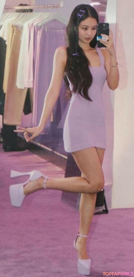 Jennie nude leaked OnlyFans photo #25