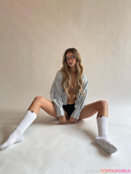 Autumren nude leaked OnlyFans photo #23