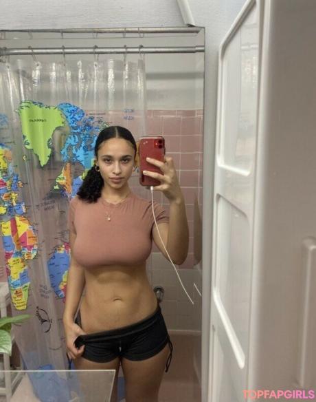 Sarina nude leaked OnlyFans photo #101