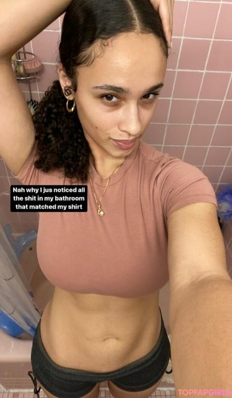 Sarina nude leaked OnlyFans photo #102