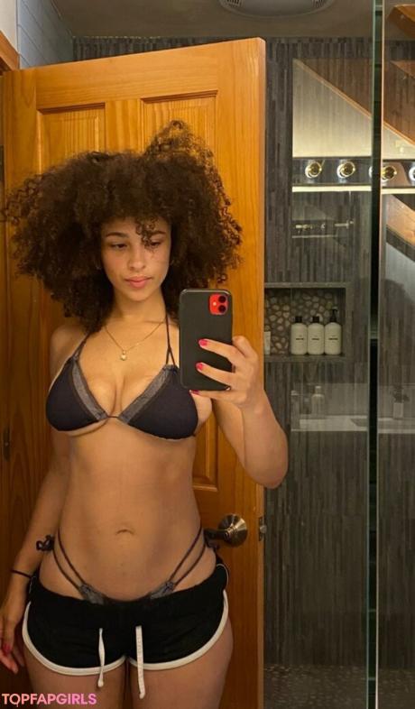 Sarina nude leaked OnlyFans photo #162