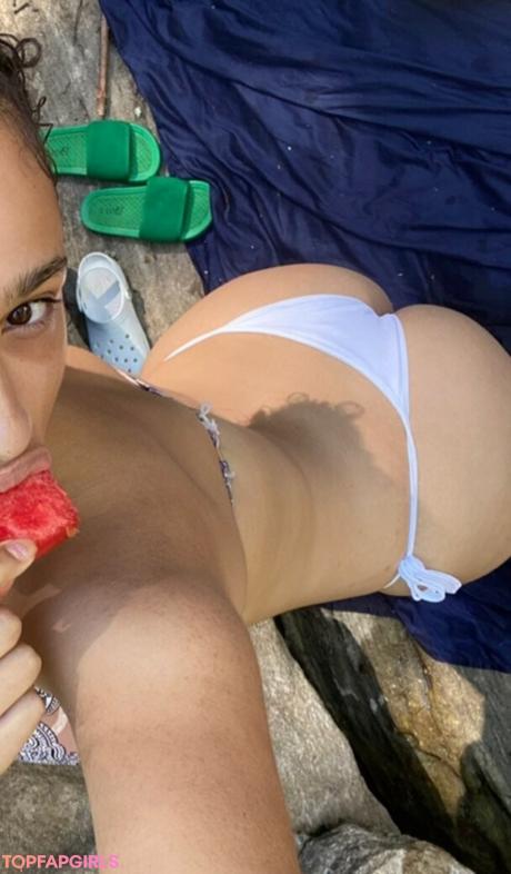 Sarina nude leaked OnlyFans photo #27