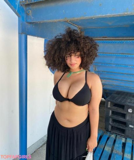 Sarina nude leaked OnlyFans photo #3
